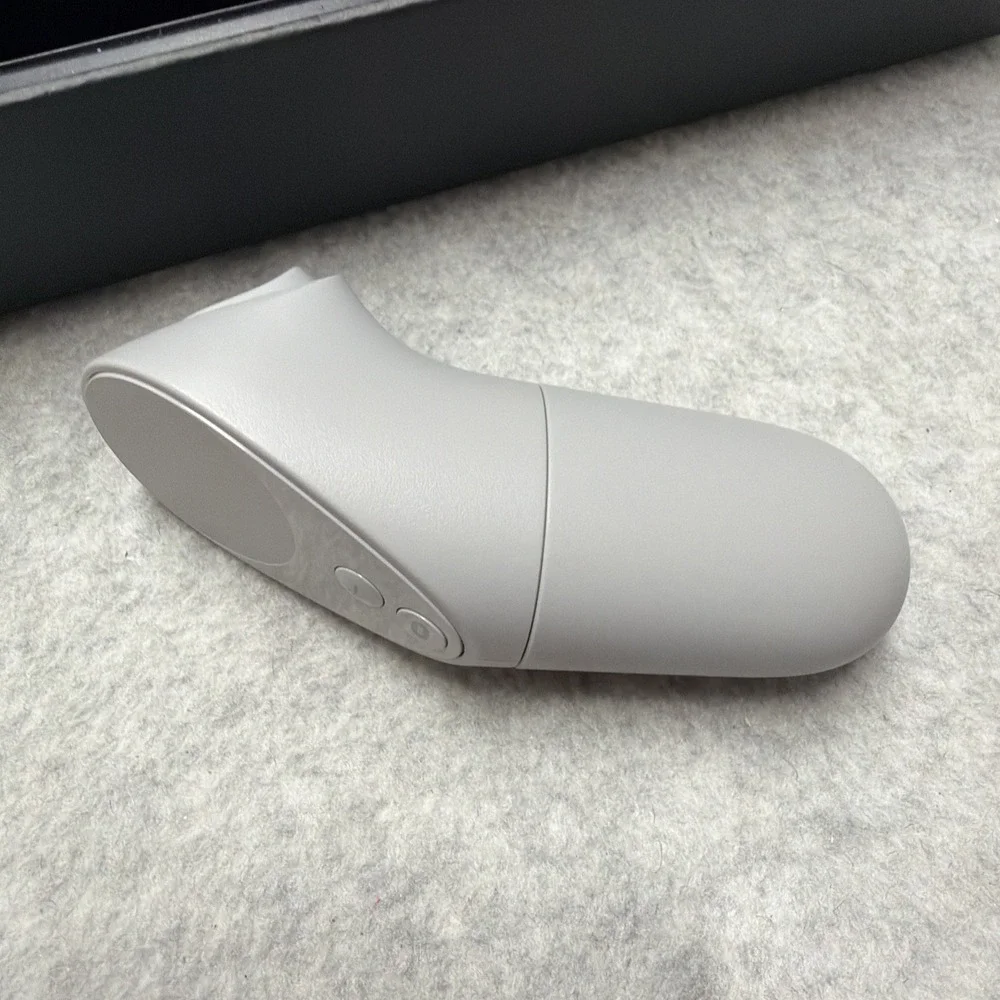 Oculus Go 64GB Standalone All-in-One VR Headset MH-A64 Tested No Charger